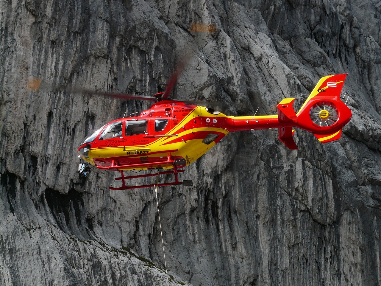 rescue helicopter signal colors red 61009