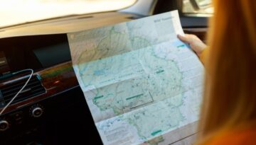 Mapa czy GPS w górach – jak łączyć oba rozwiązania dla pewności orientacji