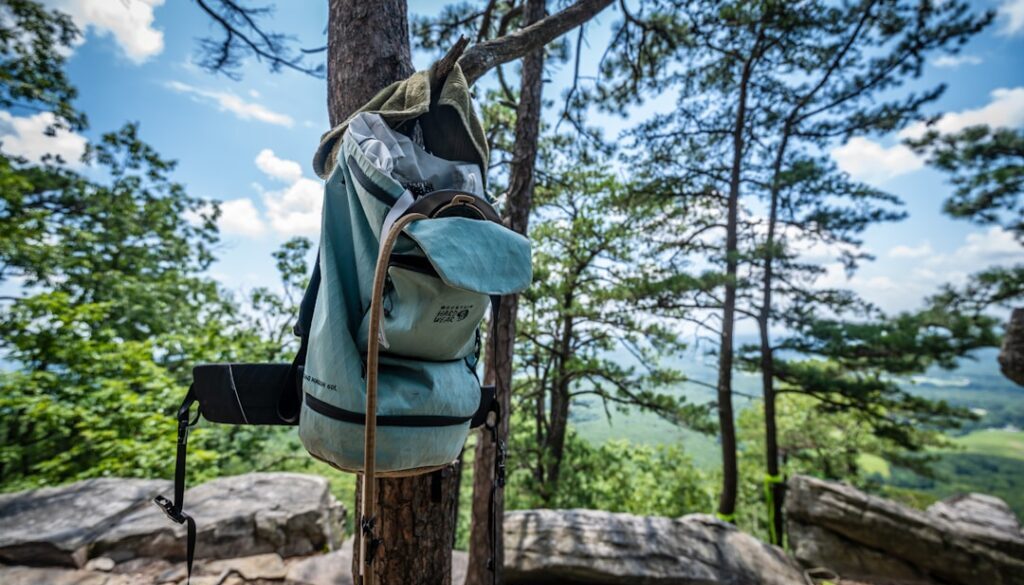 Śpiwór na wyprawę w góry – komfort cieplny i waga w praktyce